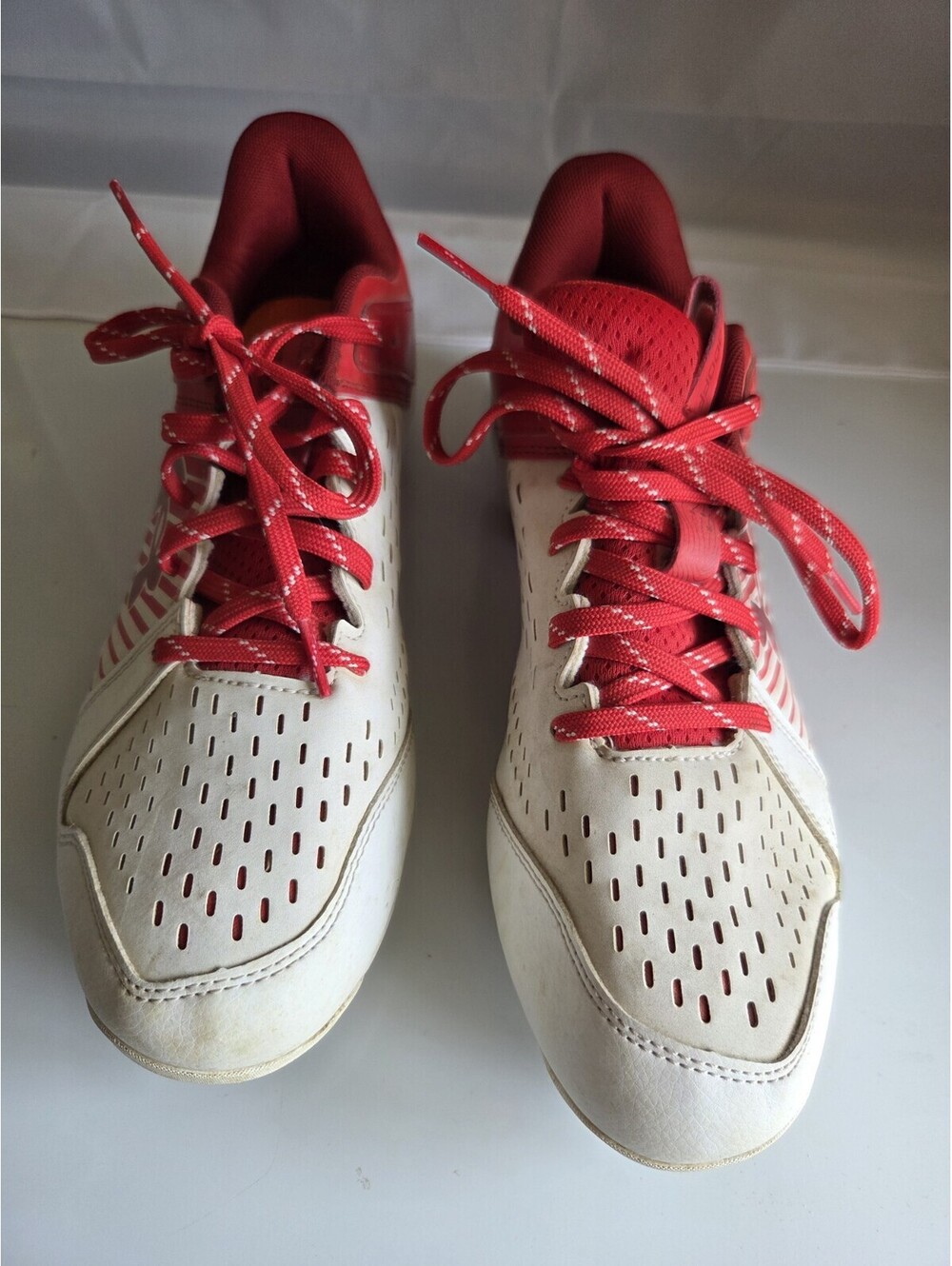 Under Armour Baseball Cleats Red White Men’s 8 Molded Rubber Style SB2